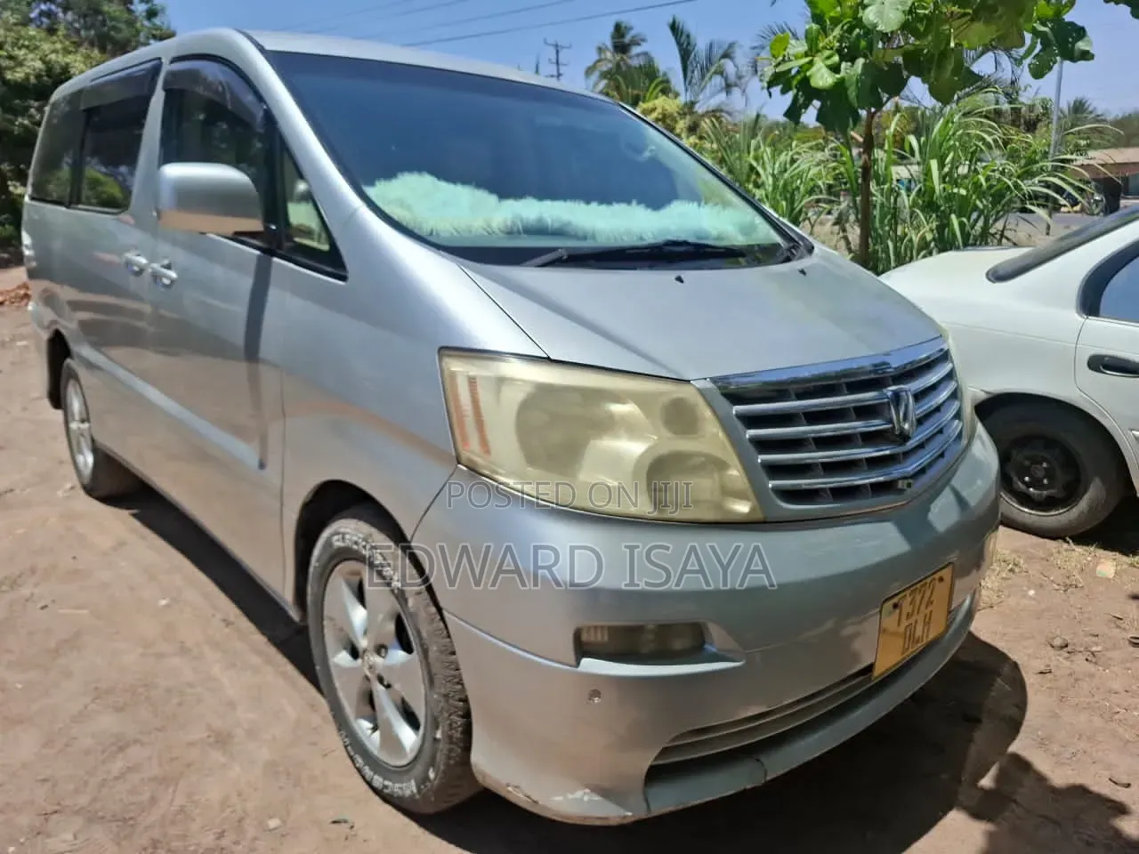 Toyota Alphard 2005 Silver