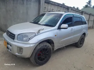 Toyota RAV4 Automatic 2003 Silver