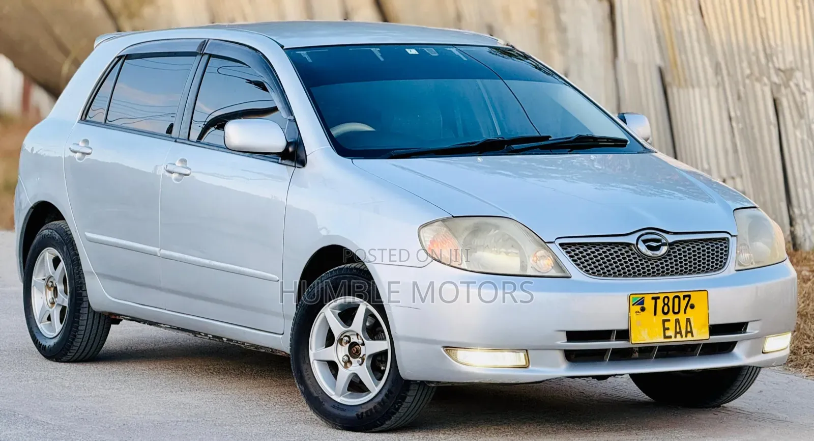 Toyota Corolla RunX 2002 Silver