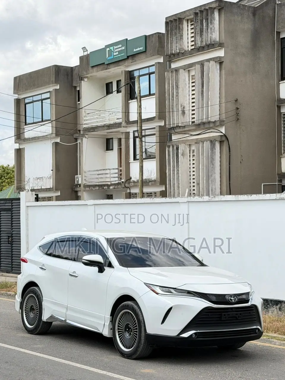 Toyota Harrier 2021 White