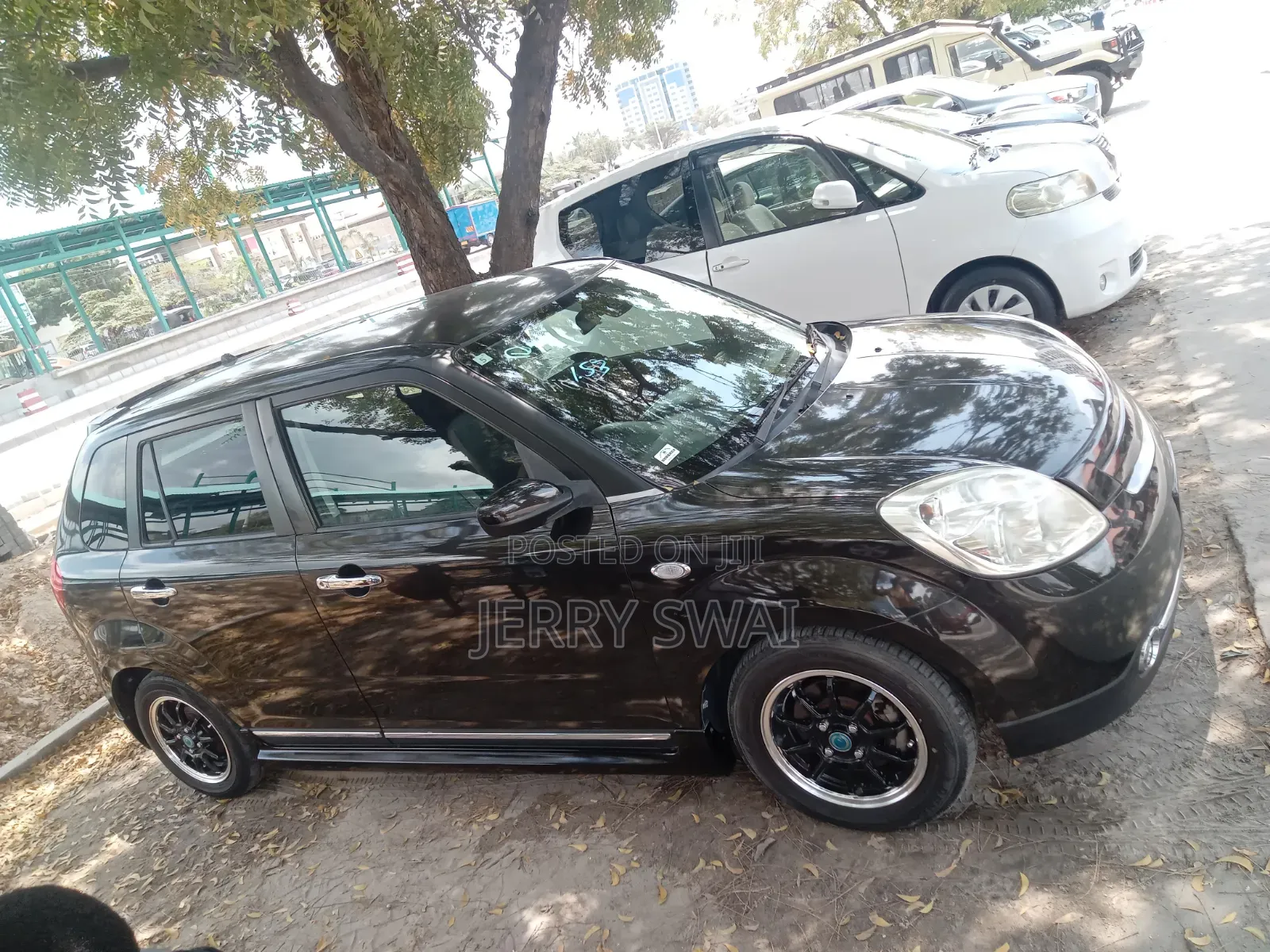 Mazda Verisa 2010 Gray