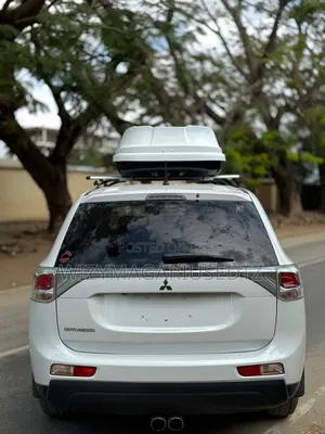 Mitsubishi Outlander 2013 Yellow