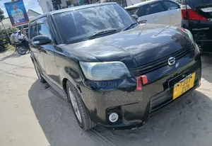 Toyota Corolla Rumion 2009 Black