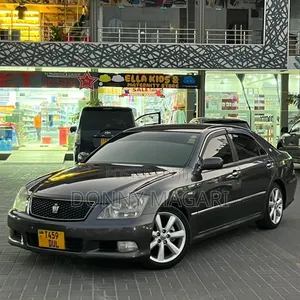 Toyota Crown 2006 Black
