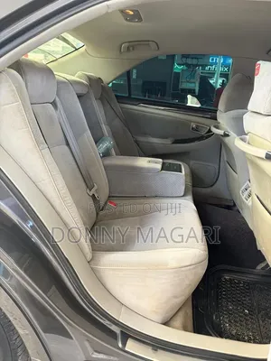Toyota Crown 2006 Black