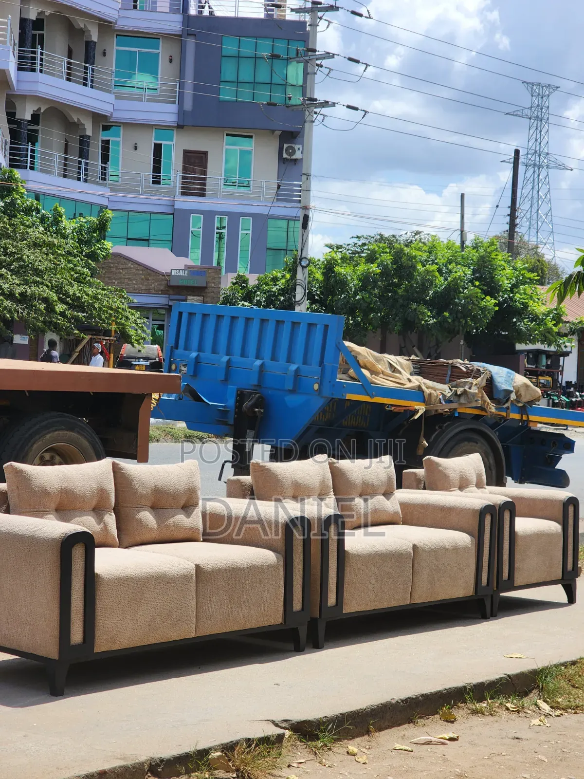 Sofa Set Ya 3:2:1 Rangi Zote Zinapatikana