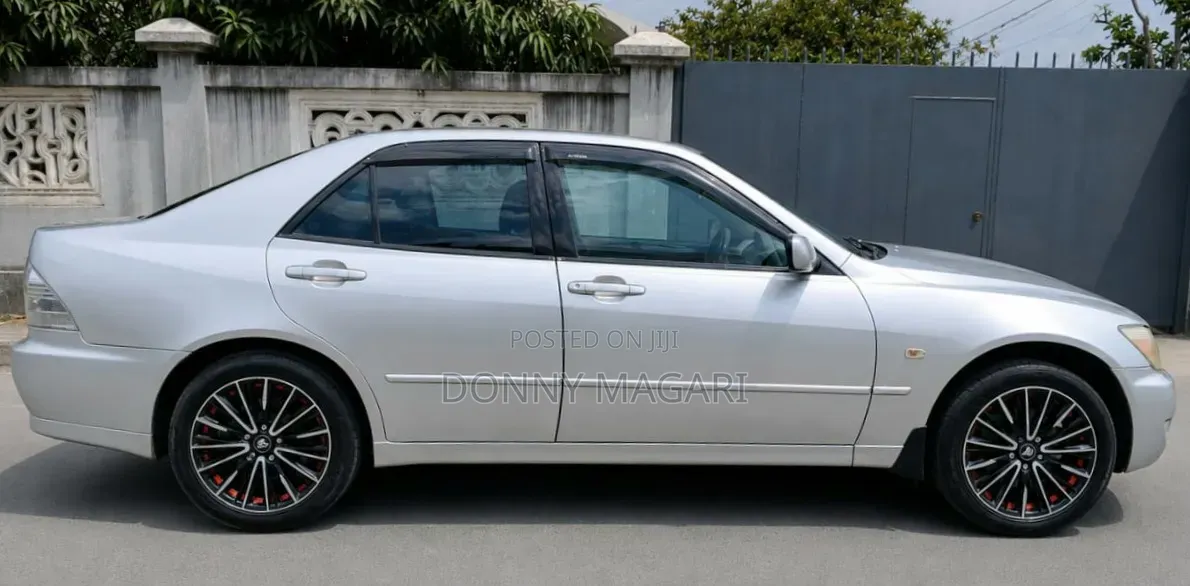 Toyota Altezza 2004 Silver
