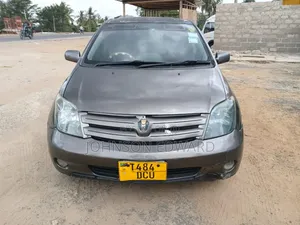 Toyota IST 2004 Gray