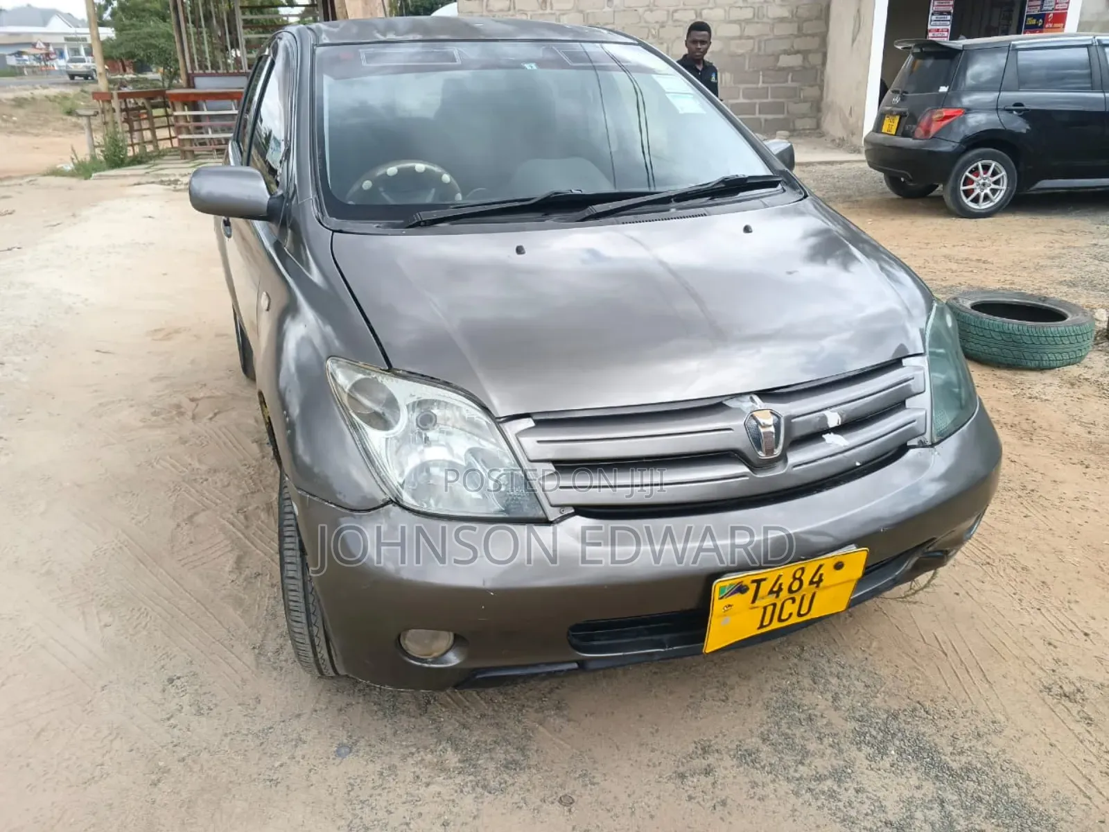 Toyota IST 2004 Gray