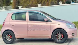 Toyota Vitz 2004 Pink