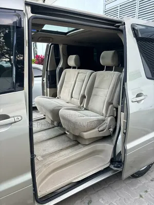 Toyota Alphard 2005 Silver