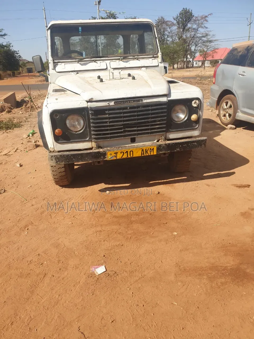 Land Rover Defender 2026 White