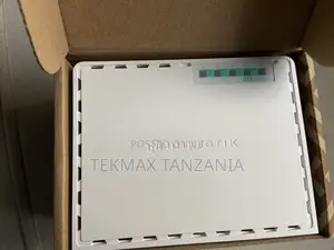 MikroTik hEX RB750Gr3