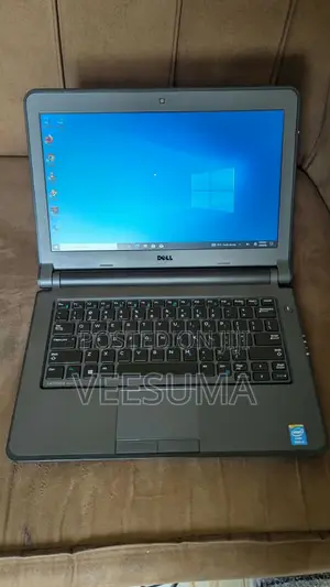 Laptop Dell Latitude 3340 4GB Intel Core i3 HDD 500GB