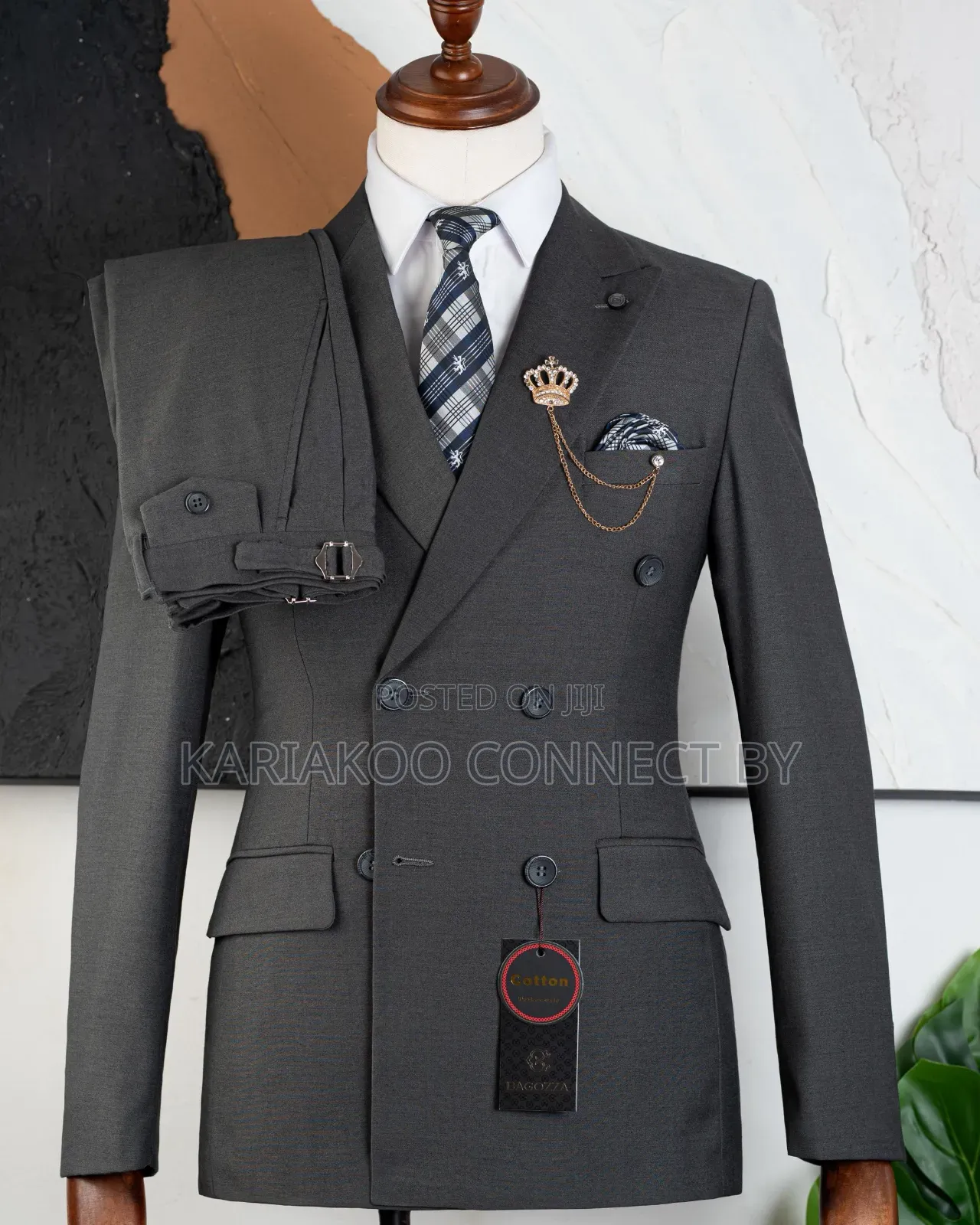 Men's Executive Dark Grey Double-Breasted Suit✨