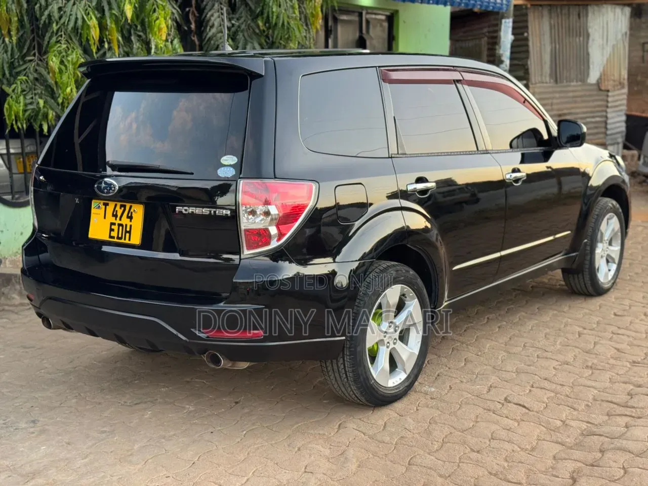 Subaru Forester 2010 Black