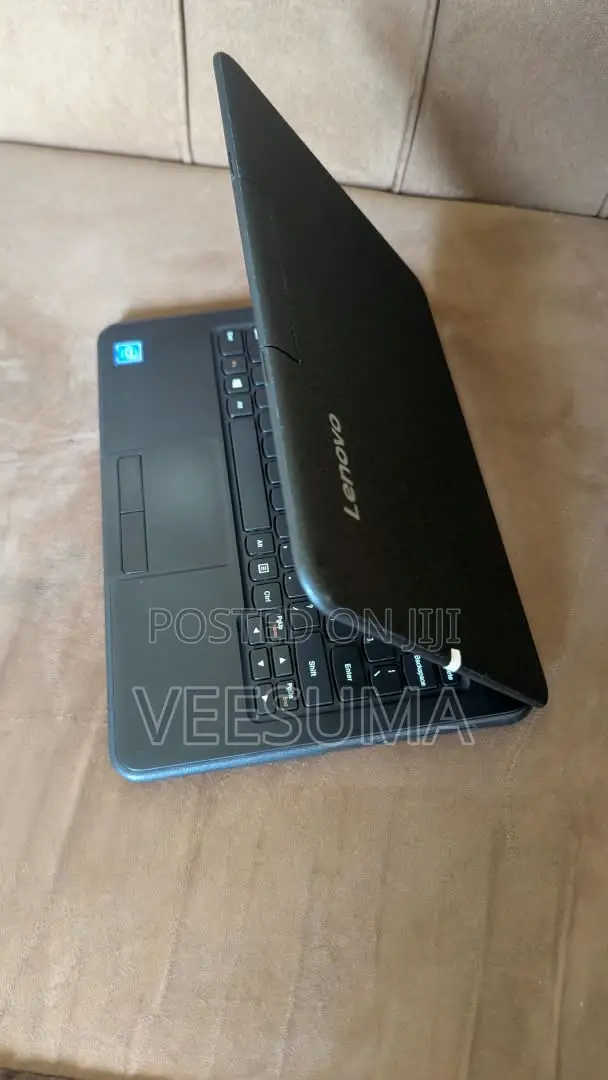 Laptop Lenovo 100e 4GB Intel SSD 160GB