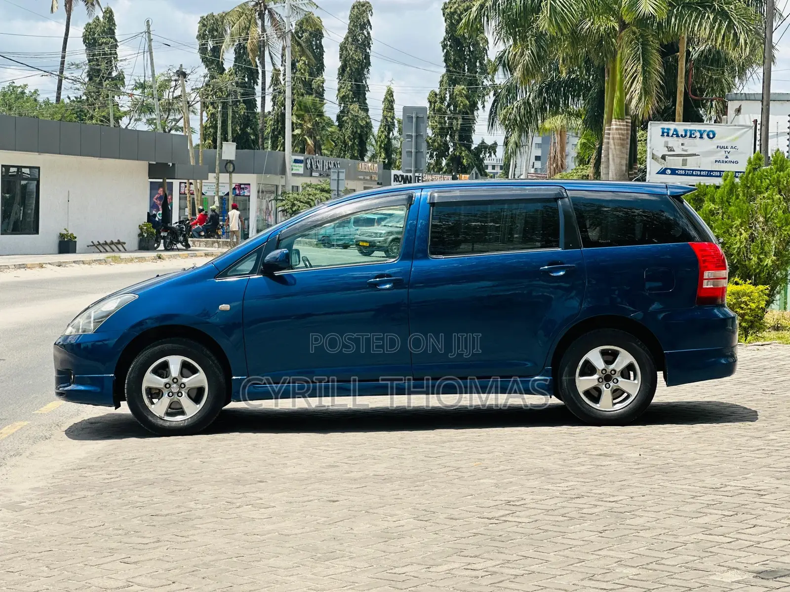 Toyota Wish 2005 Blue