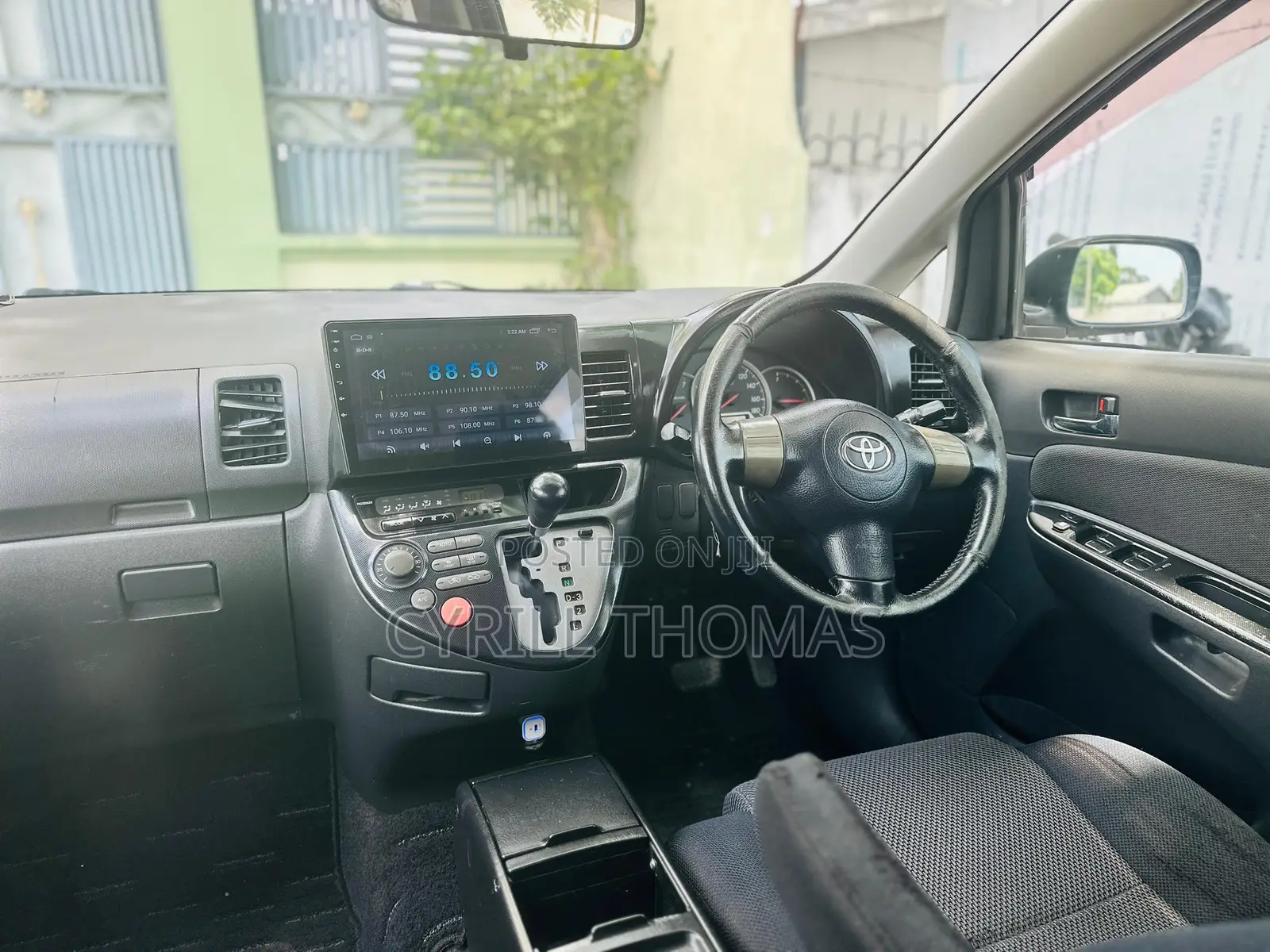 Toyota Wish 2005 Blue