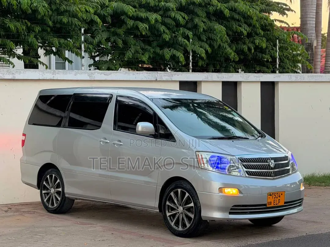 Toyota Alphard 2004 Silver