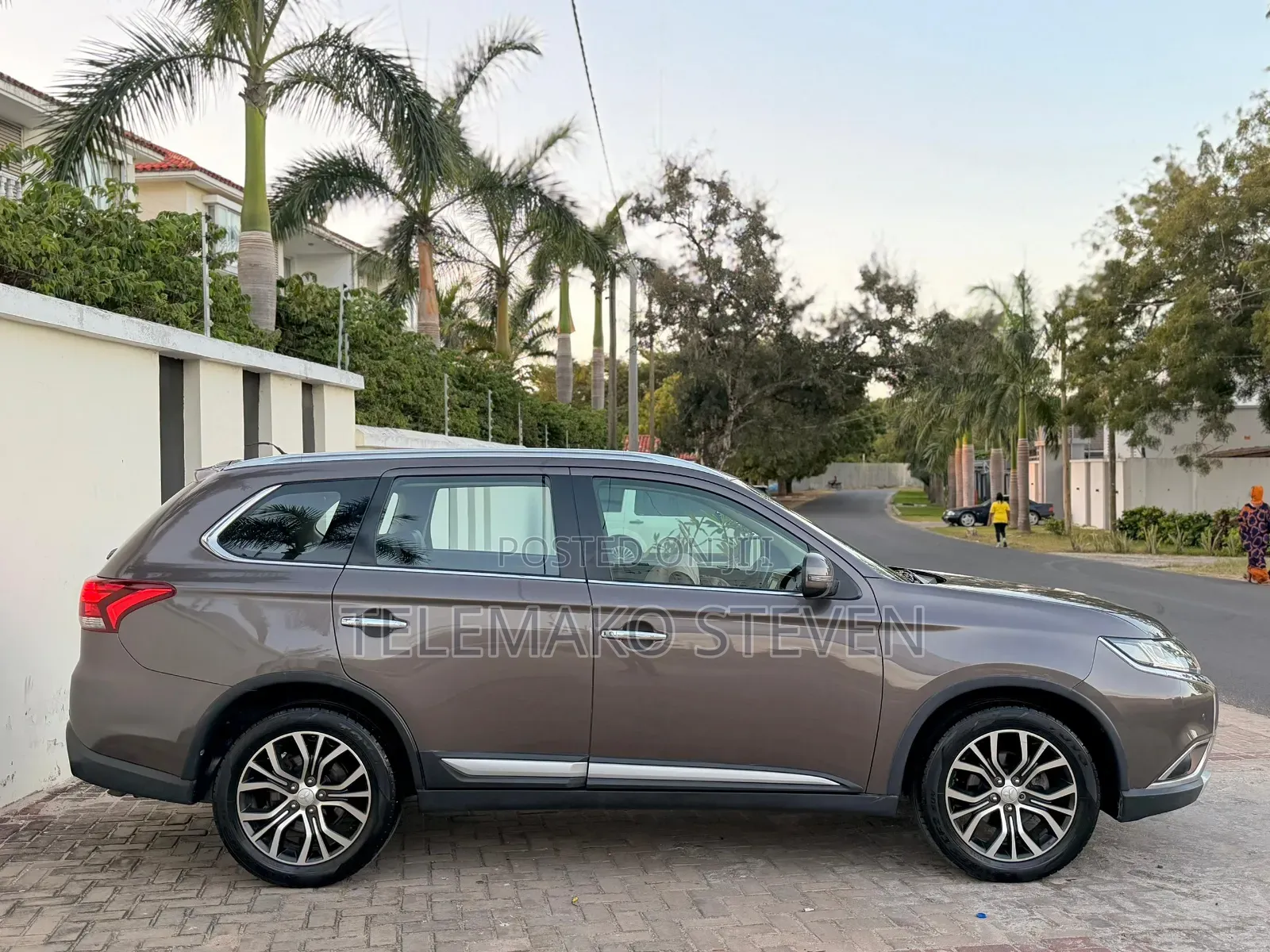 Mitsubishi Outlander 2015 Gray