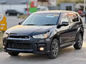 Mitsubishi Outlander 2011 Black