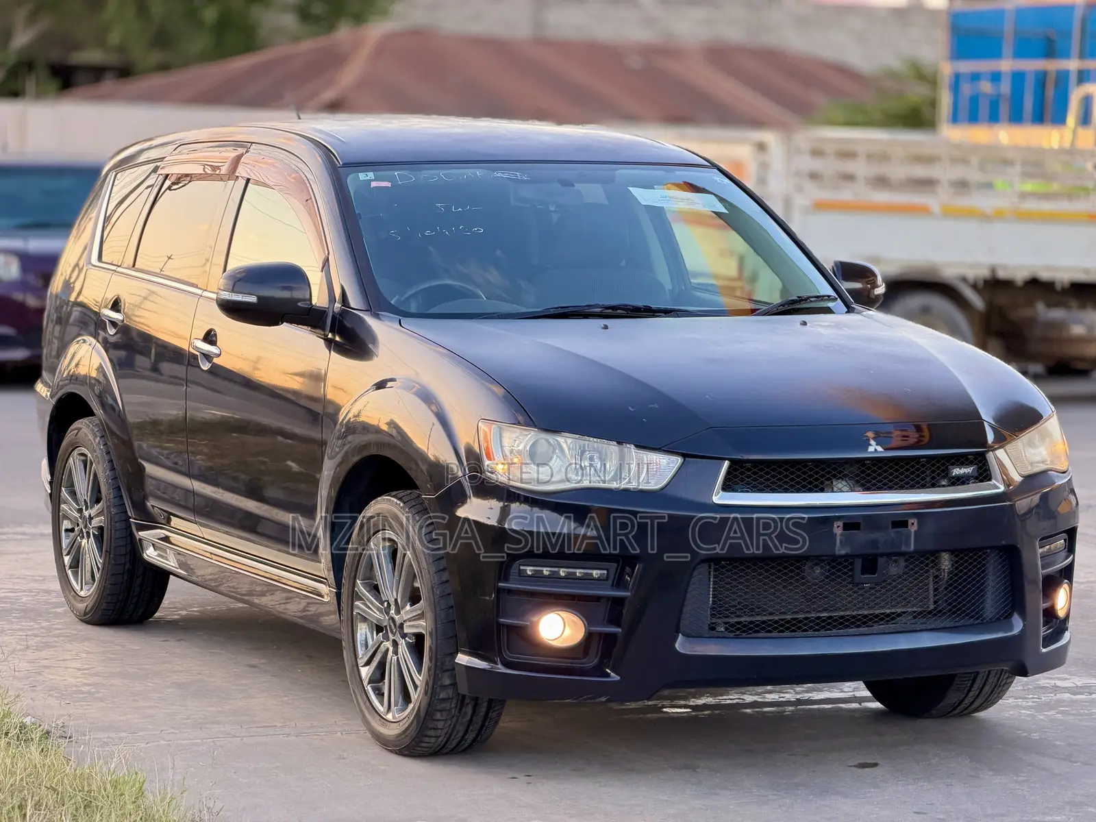 Mitsubishi Outlander 2011 Black