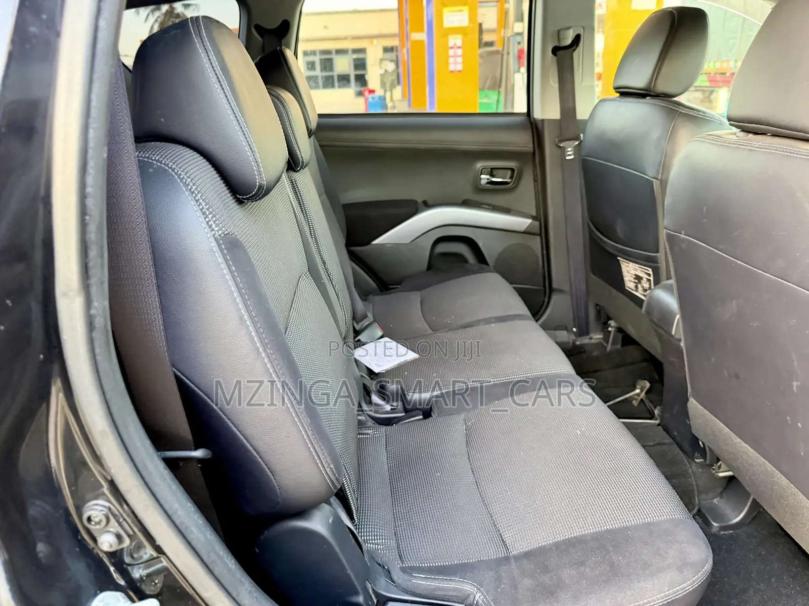 Mitsubishi Outlander 2011 Black