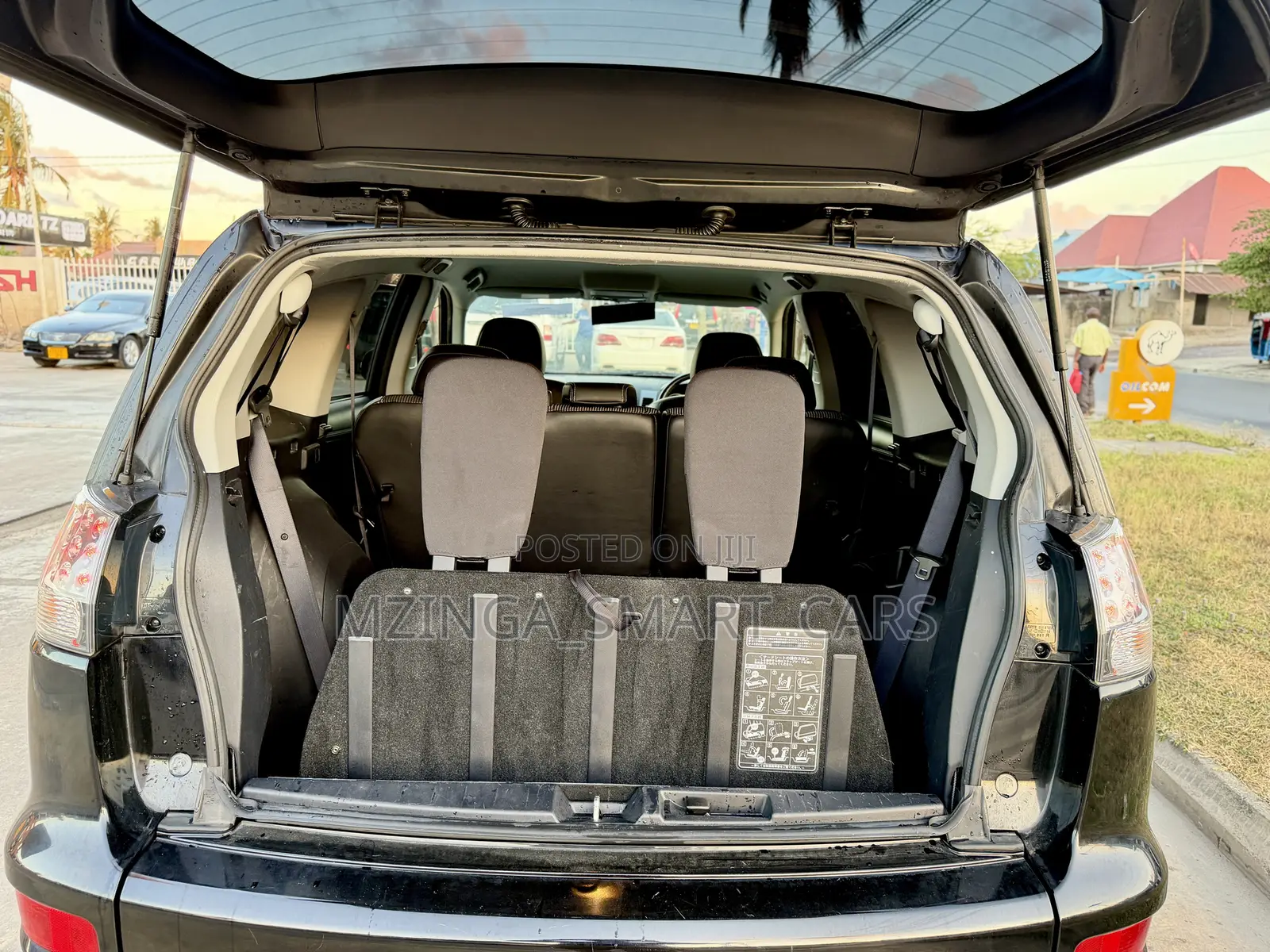 Mitsubishi Outlander 2011 Black