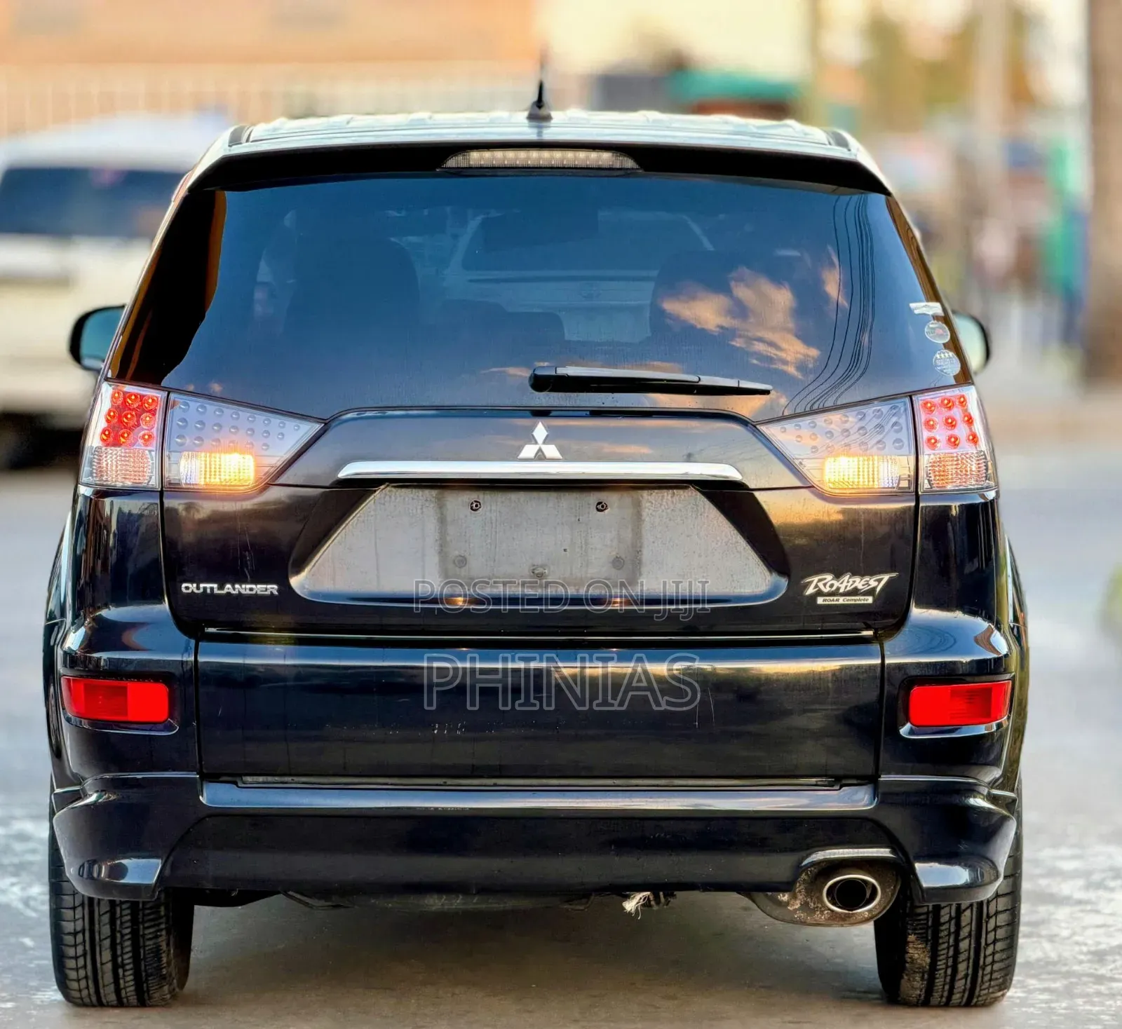 Mitsubishi Outlander 2011 Black