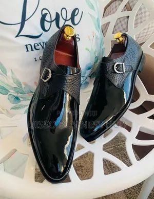 Black Shoe Wear