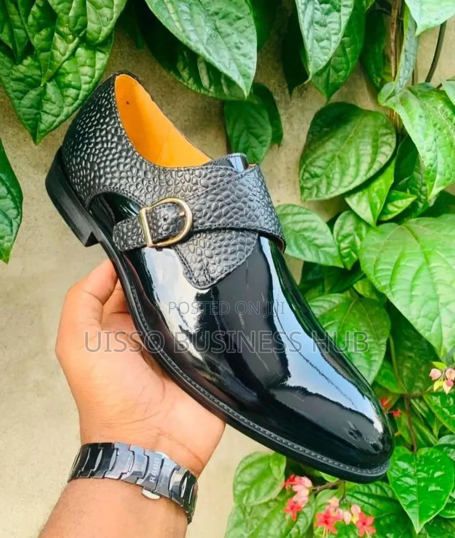 Black Shoe Wear
