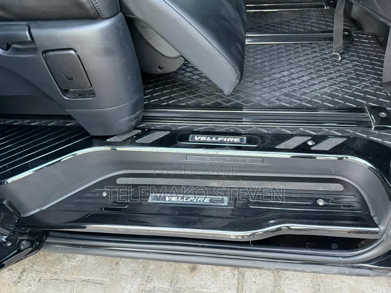 Toyota Vellfire 2009 Black