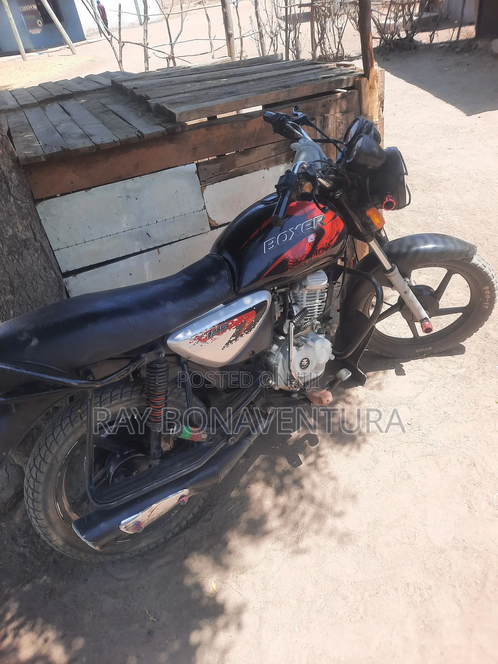 Bajaj Boxer X125 2023 Black