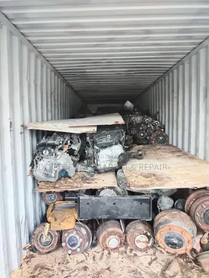 Fuso,canter,Howo,Zongtong,youtong,isuzu ,Heavy Mashine, Zipo