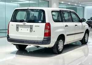 Toyota Succeed 2006