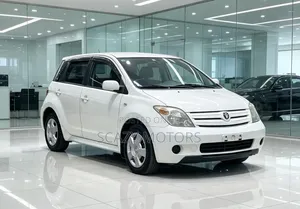 Toyota IST 2005 White