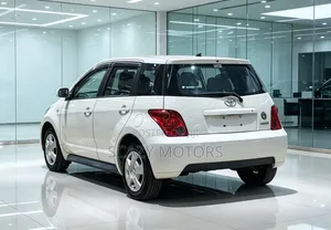Toyota IST 2005 White
