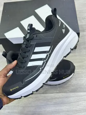 Town Shoes Pro