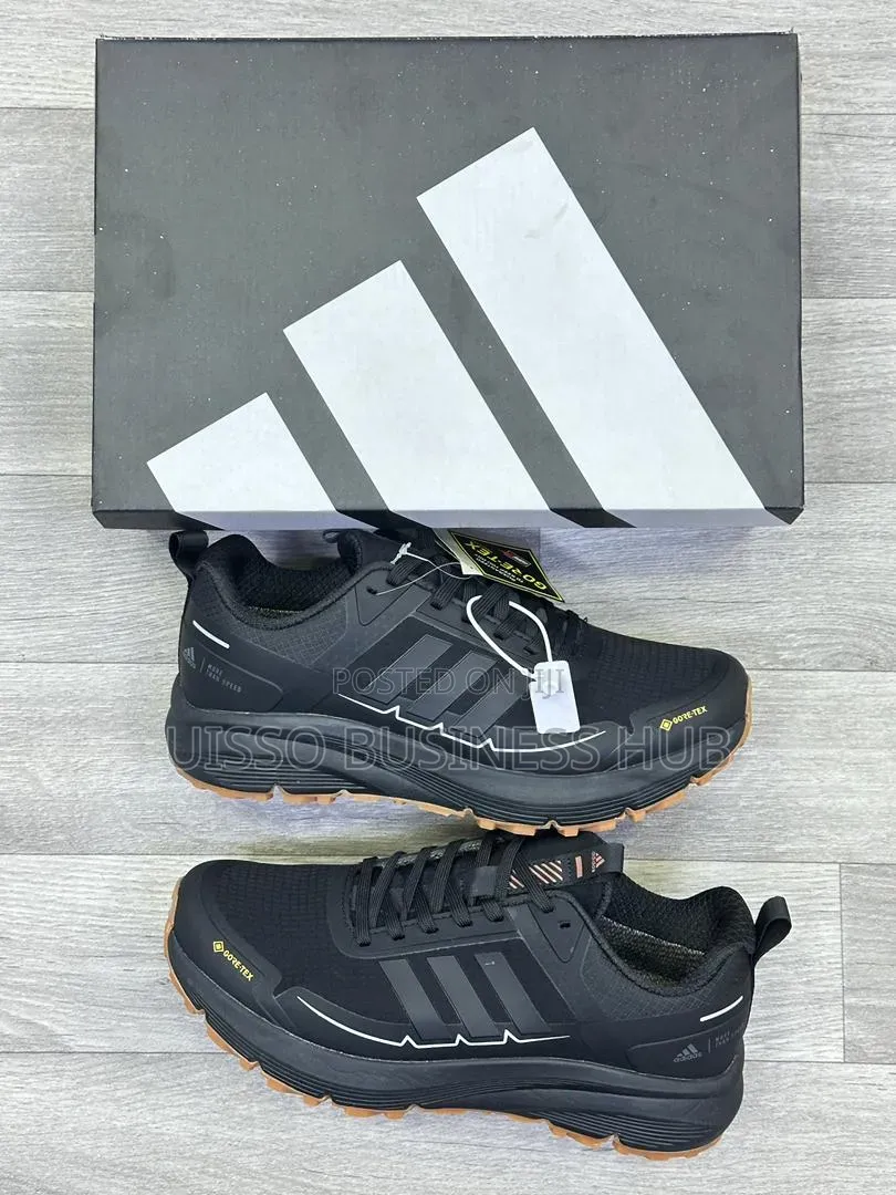 Town Shoes Pro