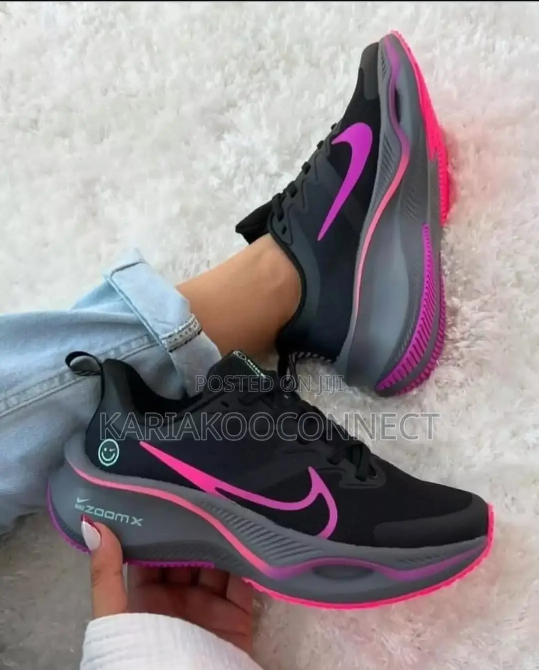 Nike ZoomX Running Sneakers – Black/Pink