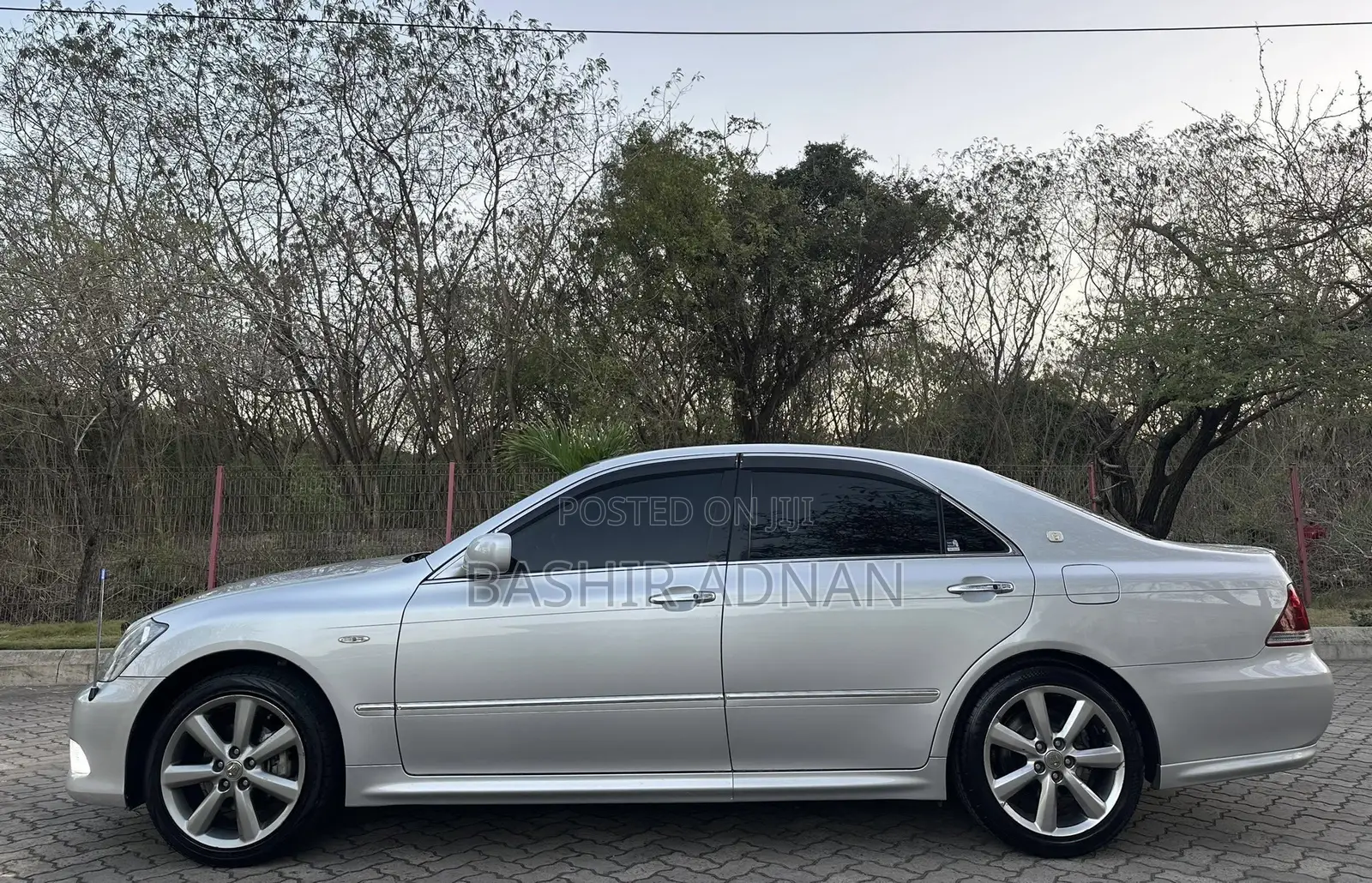 Toyota Crown 2006 Silver