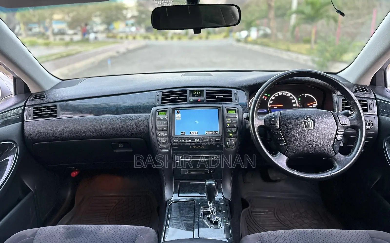 Toyota Crown 2006 Silver