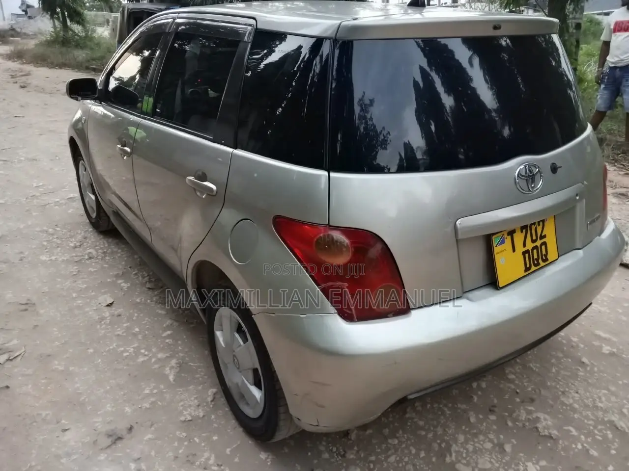 Toyota IST 2005 Brown