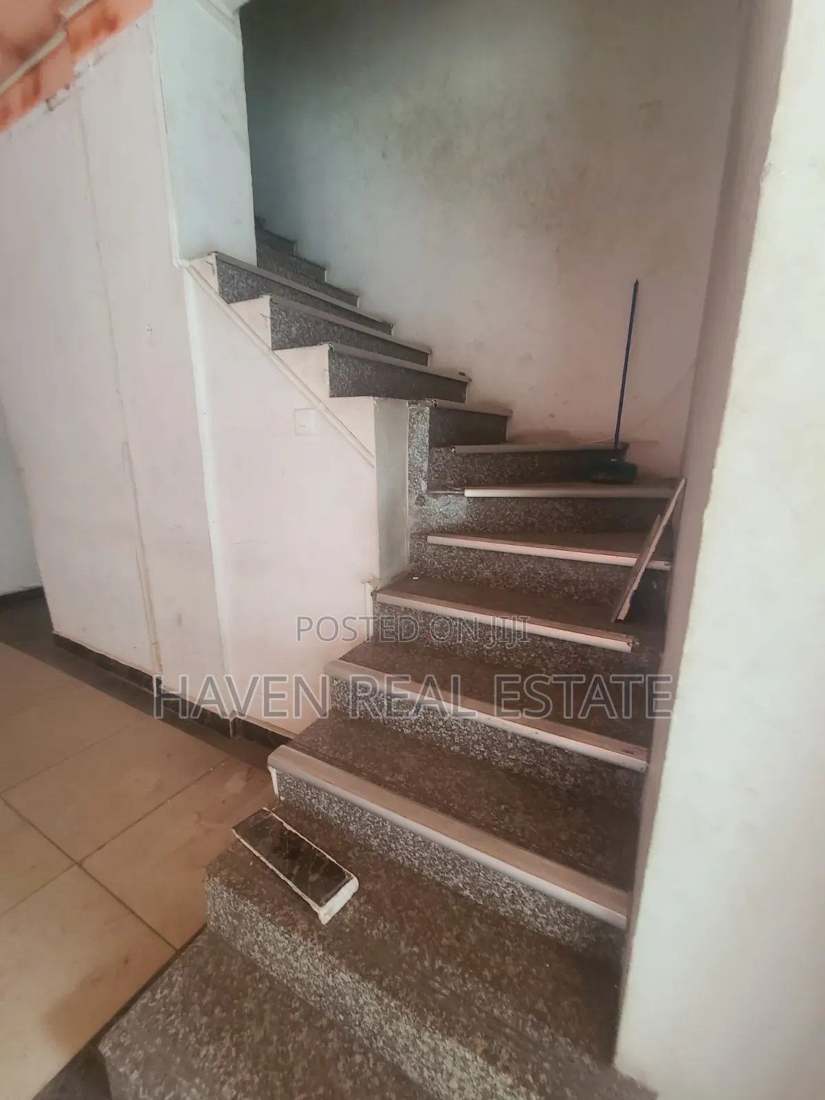 Commercial Space for Rent at Kariakoo