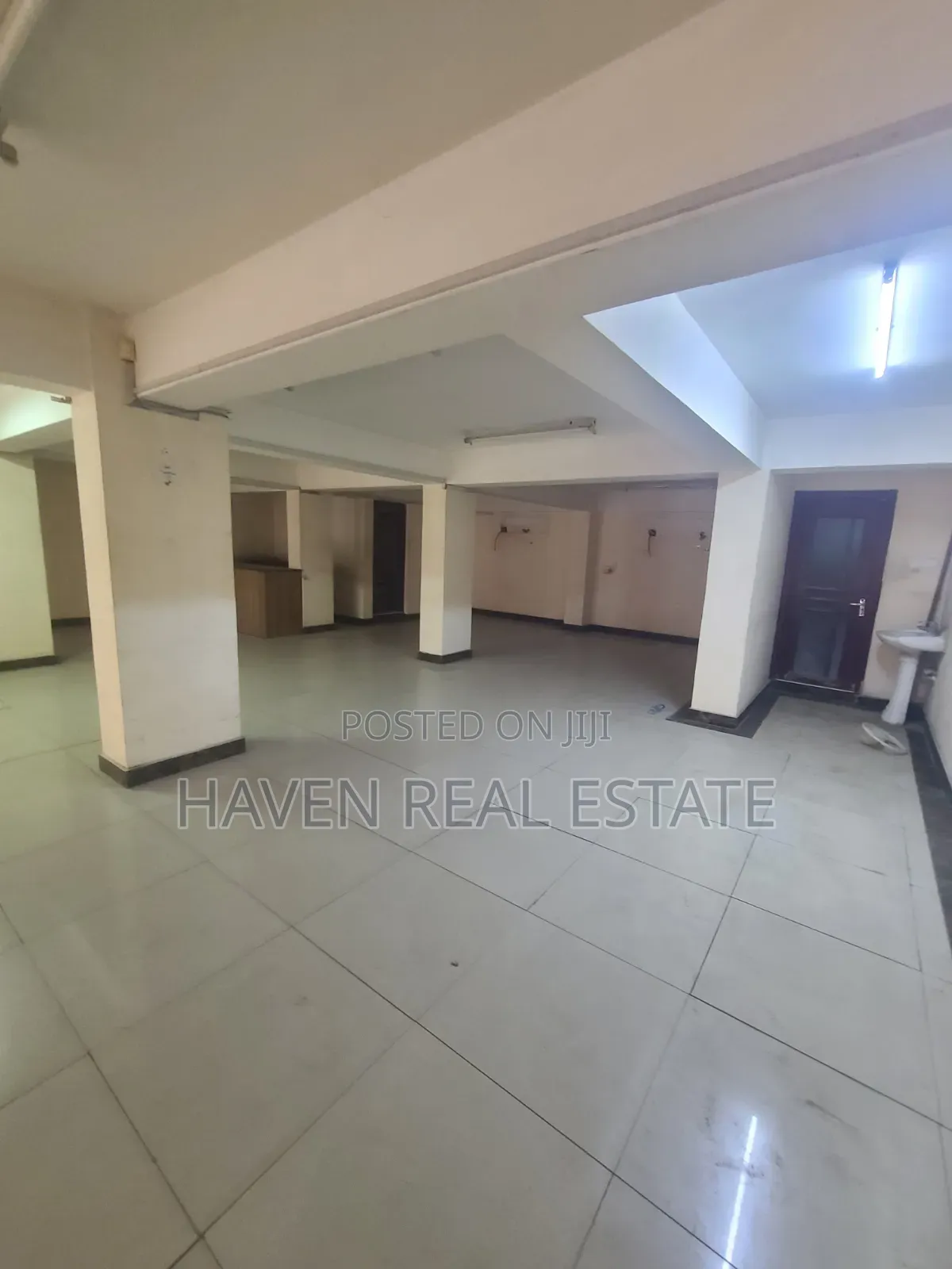 Commercial Space for Rent at Kariakoo