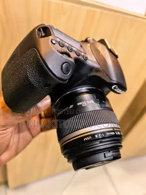 Canon EOS 60D Digital SLR Camera&Canon EF-S 60mm F/2.8 USM Macro Lens