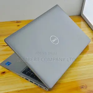 Laptop Dell Latitude 5310 2-in-1 16GB Intel Core i7 SSD 512GB