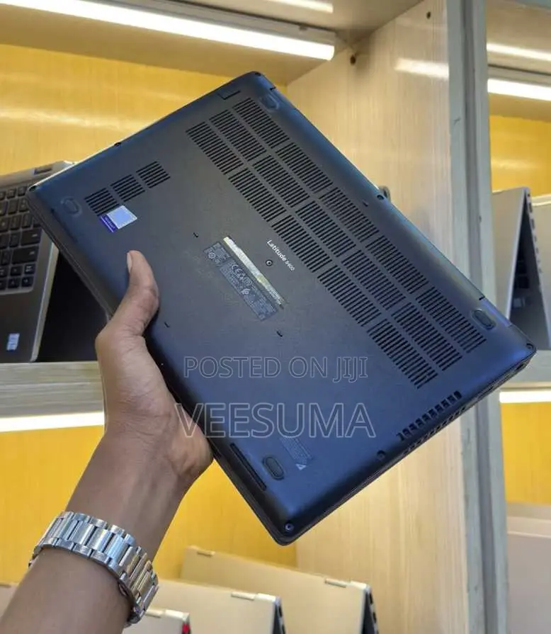 Laptop Dell Latitude 5400 8GB Intel Core i5 SSD 256GB