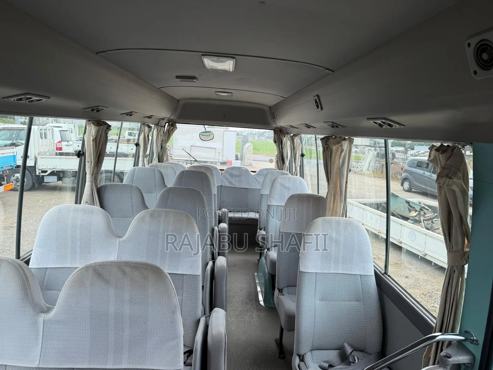 Toyota Coaster 2004